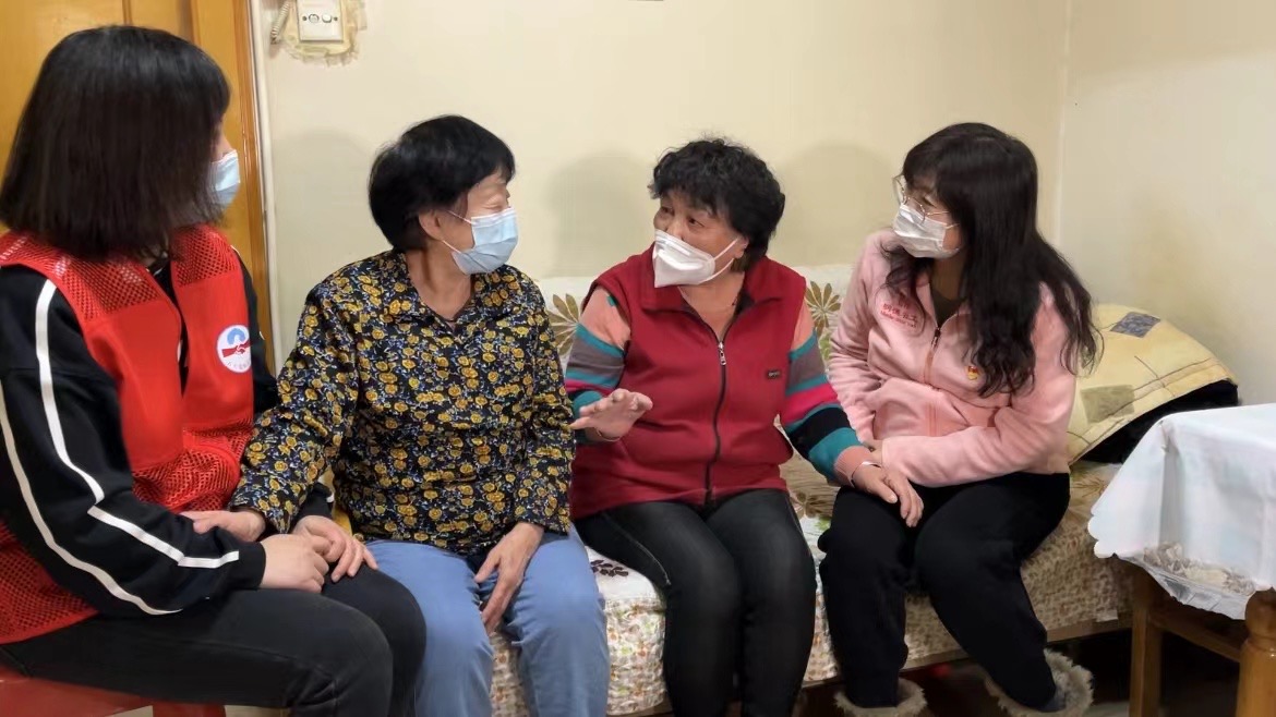 “友邦友爱·乐龄计划” 首期“老雷锋”居家适老化改造完成